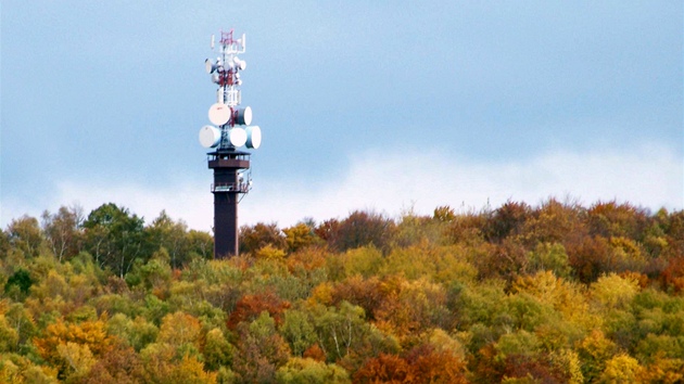 Telekomunikaní a vyhlídková v na Vrátenské hoe u Mena