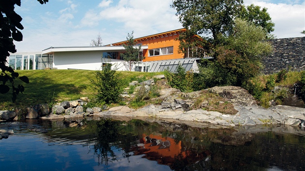 Dm ve Stedoeské kraji  rodinné sídlo v bývalém lomu