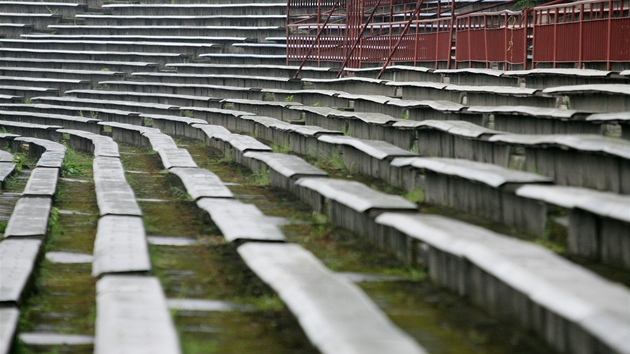 Fotbalový stadion v Hradci Králové.