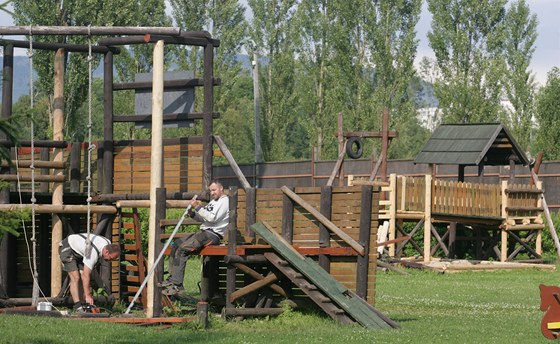 Motolský zábavní park nabídne atrakce pro všechny podobně jako kemp Liščí farma u Vrchlabí, který je zaměřený hlavně na rodiče a děti.