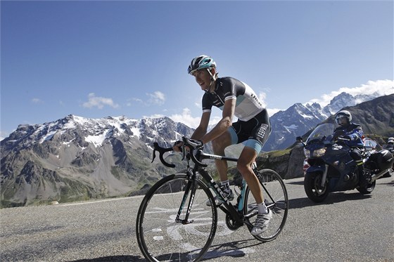KRÁL GALIBIERU 2011. Andy Schleck ovládl dosud poslední výlap pelotonu Tour na Galibier.