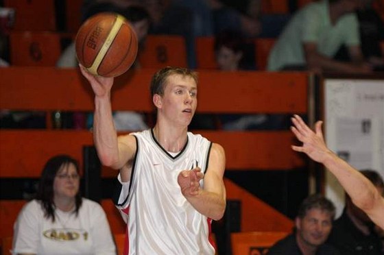 Stále mám čas na velké sny, říká talent, po kterém touží i basketbalový  Nymburk - iDNES.cz