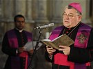 Arcibiskup Dominik Duka slouí ekumenickou bohosluba na uctní památky obtí