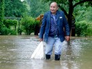 Voda zaplavila dm manel varcových v Cháborech na Rychnovsku (22. ervence...