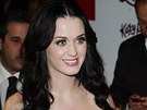 Katy Perry se v Mexiku ukázala v atech s odváným dekoltem