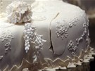 Svatební dort s prvním nakrojením od vévody a vévodkyn z Cambridge