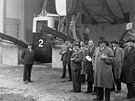 Lanovka na Jetd. Oficiální delegace pi otevení lanovky v roce 1933
