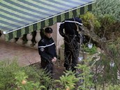 Francouzt policist vzali pod ochranu otce Anderse Behringa Breivika. Jens Breivik ije v jihofrancouzskm mst Cournanel. (25. ervence 2011)