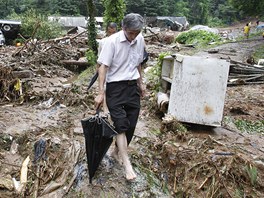 Podle jihokorejského ministerstva obrany se je zatím nepodailo najít.