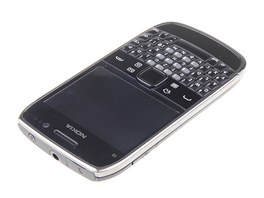 Recenze Nokia E6 telo
