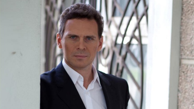 Ruský zpvák Vladen Pavlenko, který zahynul pi pádu letadla u Rokycan