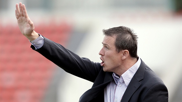 Fotbalový trenér Ji�í Plí�ek