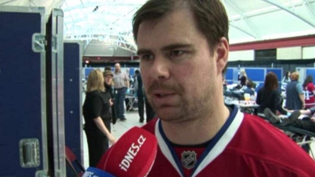 Hokejový obránce Jaroslav paek na montrealské Windsor Station, kde byl