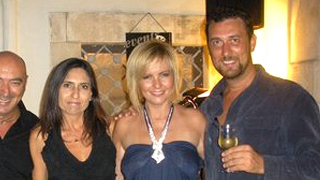Iveta Barto�ová a Domenico Martucci s p�áteli (�ervenec 2011)