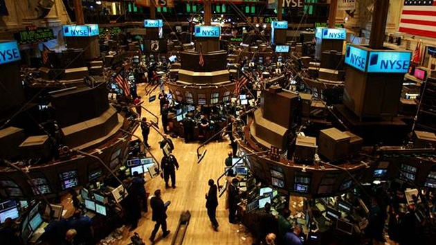 Burza na Wall Street - Vudypítomné monitory informují pracovníky o aktuálním