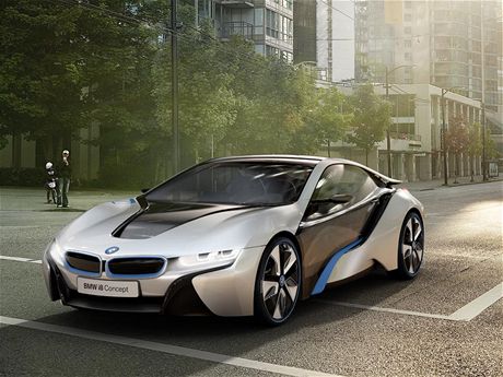 BMW i8 by mlo pedvést potenciál laserových svtel.