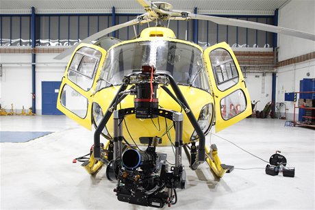 FlightCam - vrtulnk s namontovanm stabilizanm systmem a kamerou
