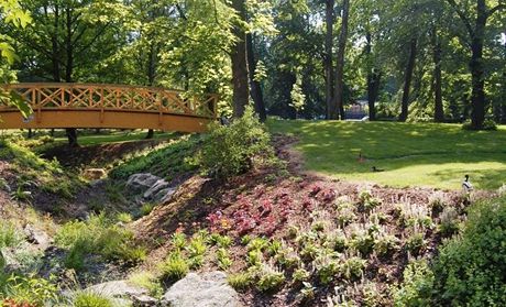 Zámecký park ve Vratislavicích nad Nisou