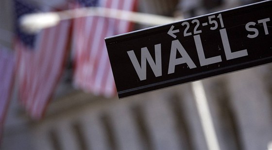 Wall Street, jak jej historicky známe, končí, píše Jan Švejnar. Z pěti investičních bank, které tvořily jádro této slavné ulice New Yorku, zbývají jen dva velikáni.