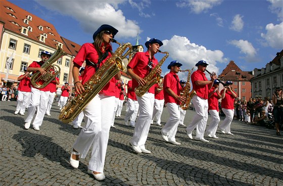 Mládenický dechový orchestr z Chebu pivezl stíbro ze svtového klání v