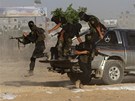 Palestinské milice cvií v Pásmu Gazy (28. ervence 2011)