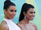 Kim Kardashianová a její sestra Kourtney 