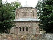 Hrobka Harrach v Horn Brann na Jilemnicku