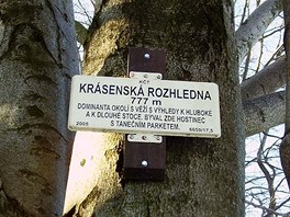Turistick ukazatel Krsensk rozhledna.