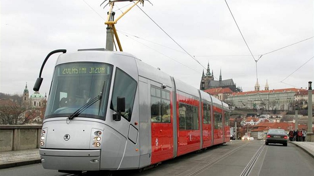 Tramvaj 14T s designem Porsche.