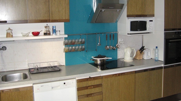 V dob� vzniku Aromy se vestavné my�ky na �eském trhu je�t� neobjevily, proto je