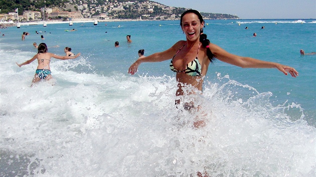 Sisa Lelkes Sklovská naerpala síly ve Francii na dovolené.