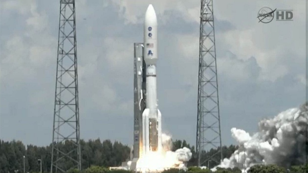 Raketa Atlas 5 se sondou Juno