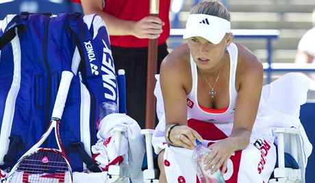 Caroline Wozniacká nezvládla svj úvodní zápas na turnaji v Torontu.