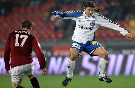 Petr Papouek (vpravo) v dobách, kdy válel za Liberec.