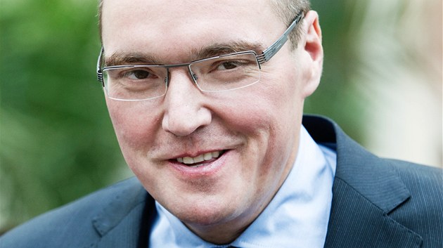 Guvernér �eské národní banky Miroslav Singer 