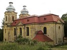 Poutní místo Skoky u lutic s barokním kostelem Navtívení Panny Marie (2011)