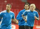 Plzetí fotbalisté trénují v Kodani ped utkáním s tamním FC. V popedí Pavel