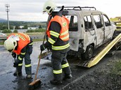 Nedaleko obchodnho domu Globus v Karlovch Varech shoel ve tvrtek rno vz