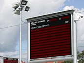 Hlavn digitln infotabule na novm dopravnm terminlu v Sokolov.