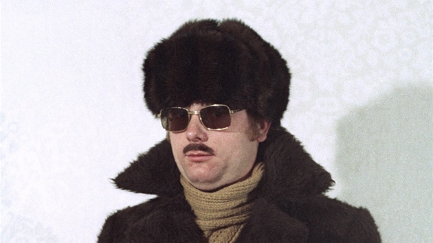 Snímek pevlek bývalých agent Stasi, který ml slouit k vyuování pionáe.