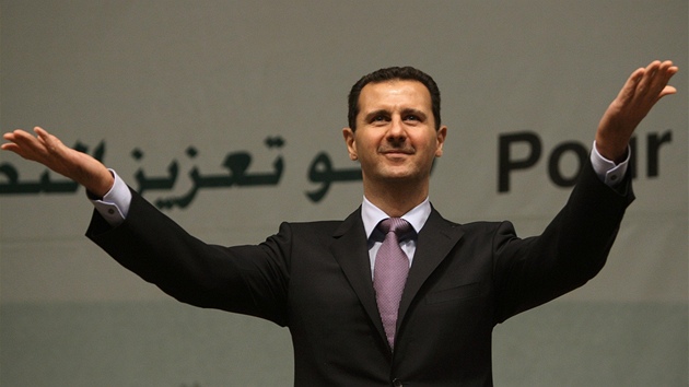 Syrský prezident Bašár Asad (archivní snímek z května 2009)