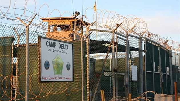 Věznice Guantánamo na Kubě