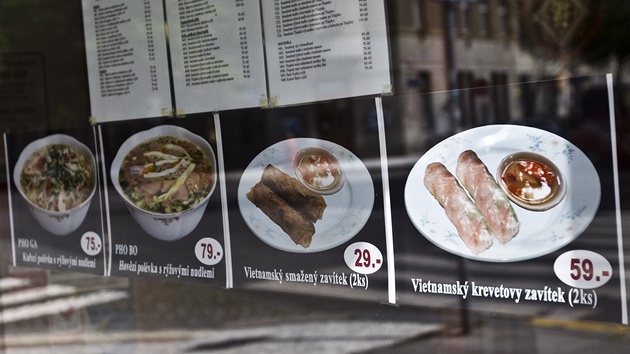 ínská restaurace Mei Shi Ge ve Slavíkov ulici v Praze. Po otevení úspného