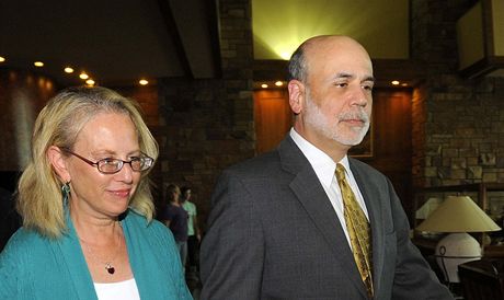 éf Fedu Ben Bernanke se svou enou