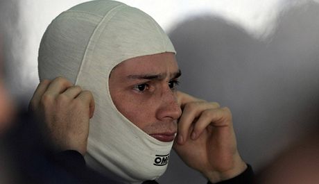 SENNA JE ZPT. Bruno Senna ped trninkem Velk ceny Bahrajnu