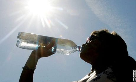 Zvýené riziko pedstavují vysoké teploty i pro lidi závislé na alkoholu.