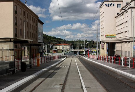 Nov tramvajov tra - nstupni zastvka Podbaba bude nov sdruen, tzn.