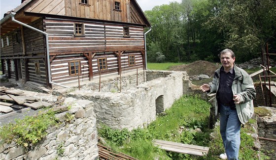 Mlýn Týnit 28 je druhým, který se zubrnickému skanzenu podailo obnovit.