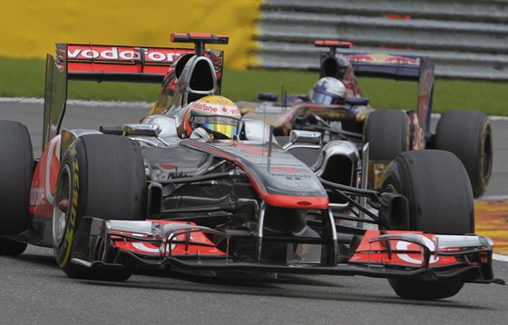Lewis Hamilton pi Velké cen Belgie formule 1.