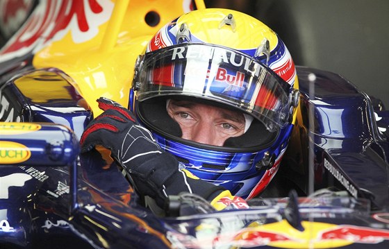 Mark Webber z Red Bullu se chystá vyjet na tra v belgickém Spa. 